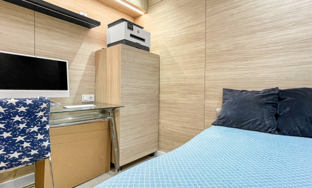 Reventa - Apartamento / piso - Torrevieja