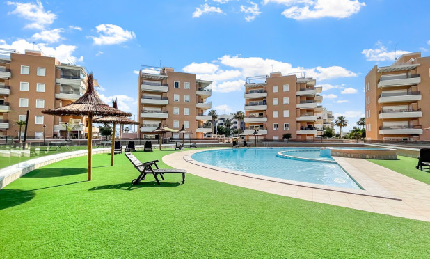 Resale - Apartment / flat - Guardamar del Segura - El Raso