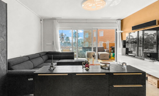 Resale - Apartment / flat - Guardamar del Segura - El Raso