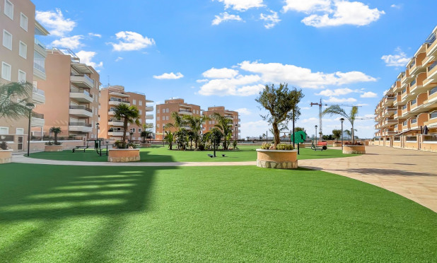 Resale - Apartment / flat - Guardamar del Segura - El Raso