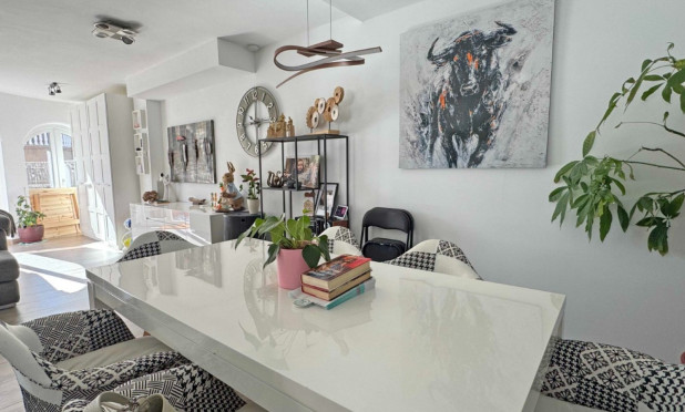Resale - Townhouse - Orihuela Costa - Villamartín