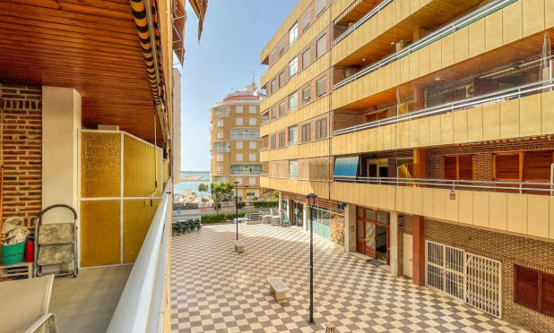 Wiederverkauf - Wohnung - Torrevieja - El Acequión - Los Náufragos