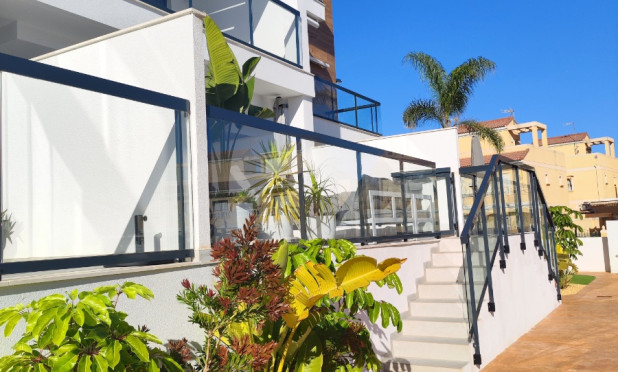 Resale - Apartment / flat - Pilar de la Horadada - El Mojón
