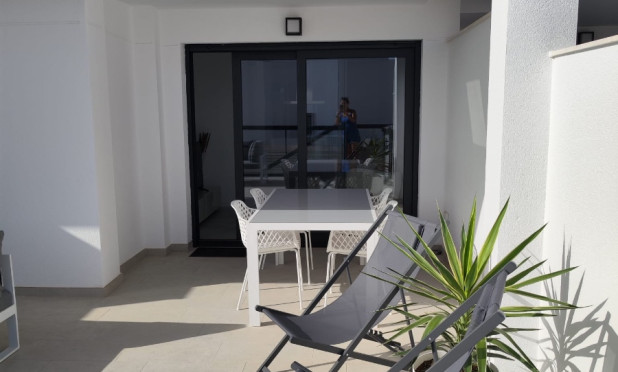 Resale - Apartment / flat - Pilar de la Horadada - El Mojón