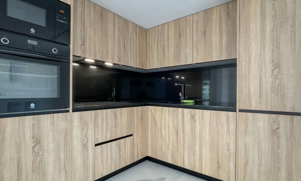 Resale - Apartment / flat - Orihuela Costa - Punta Prima