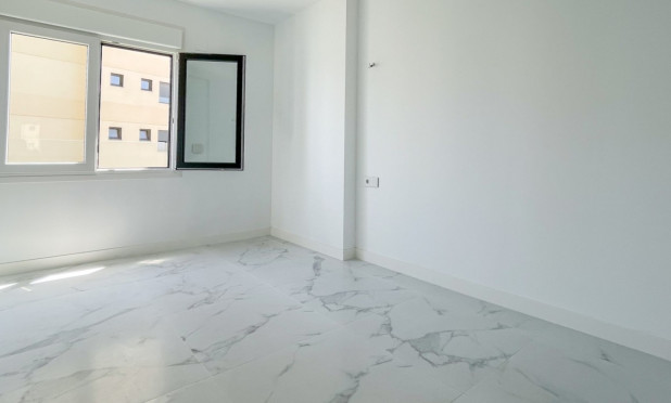 Resale - Apartment / flat - Orihuela Costa - Punta Prima