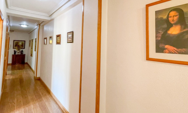 Wiederverkauf - Wohnung - Torrevieja - El Acequión - Los Náufragos