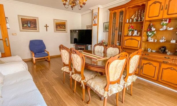 Wiederverkauf - Wohnung - Torrevieja - El Acequión - Los Náufragos
