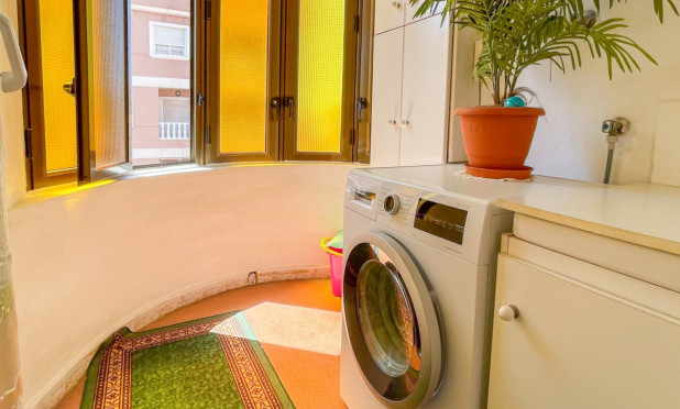 Wiederverkauf - Wohnung - Torrevieja - El Acequión - Los Náufragos