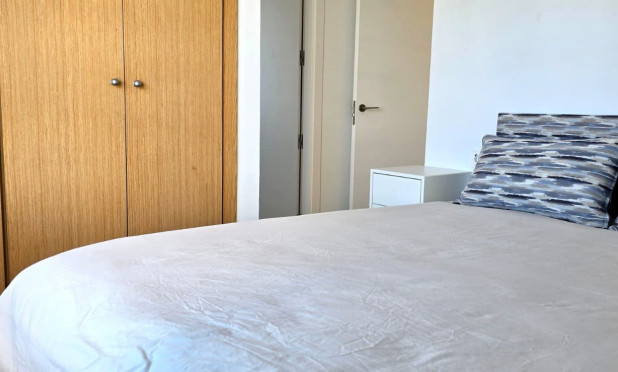 Resale - Apartment / flat - Benidorm - Zona de Poniente