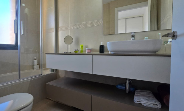 Resale - Apartment / flat - Benidorm - Zona de Poniente