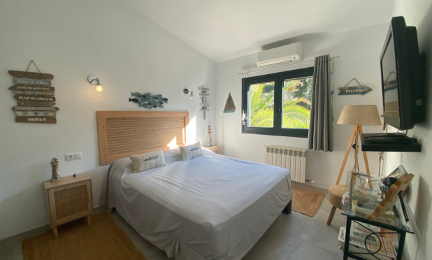 Resale - Villa - Calviá - Mallorca