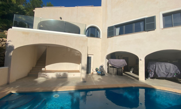 Resale - Villa - Calviá - Mallorca