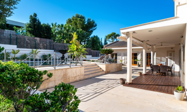 Resale - Villa - Calviá - Mallorca