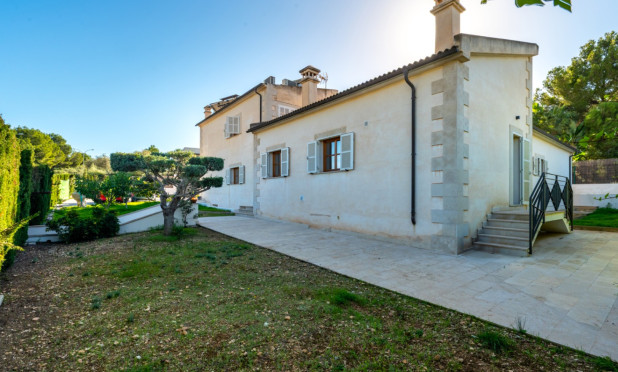 Resale - Villa - Calviá - Mallorca