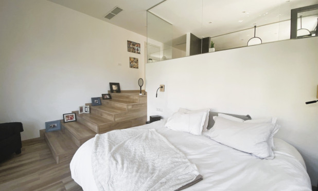 Resale - Villa - Calviá - Mallorca
