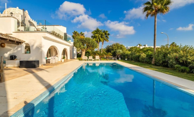 Resale - Villa - Calviá - Mallorca