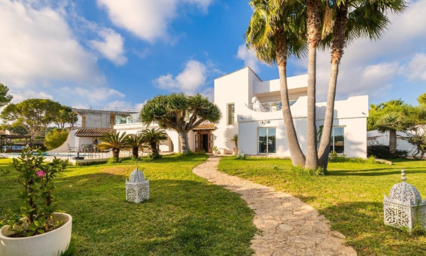 Resale - Villa - Calviá - Mallorca