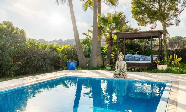 Resale - Villa - Calviá - Mallorca