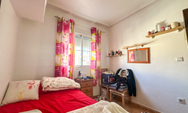 Odsprzedaż - Kamienica - Torrevieja - torrevieja