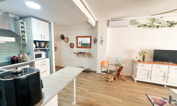 Revente - Appartement - Torrevieja - Centro