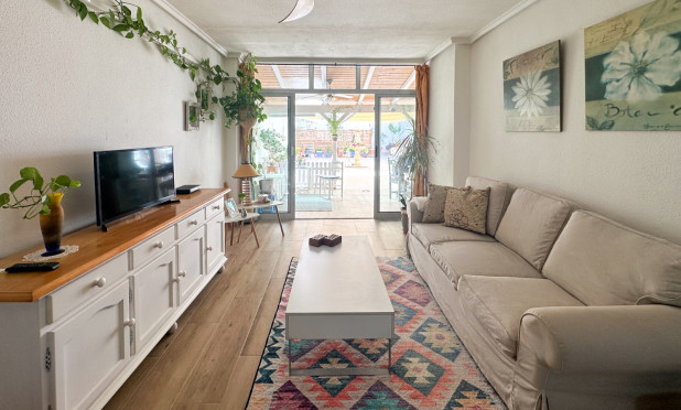 Revente - Appartement - Torrevieja - Centro