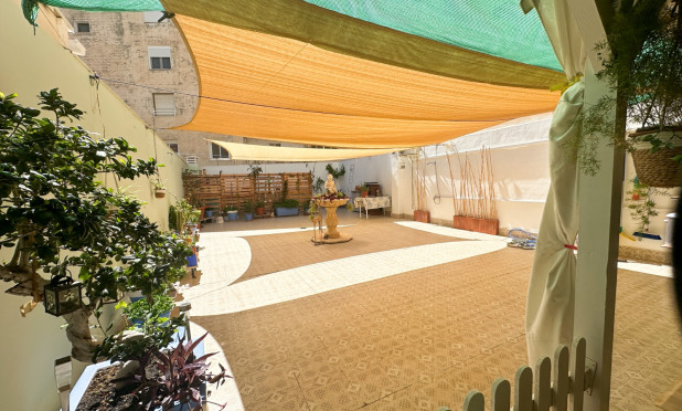 Revente - Appartement - Torrevieja - Centro