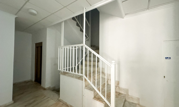 Revente - Appartement - Torrevieja - Centro