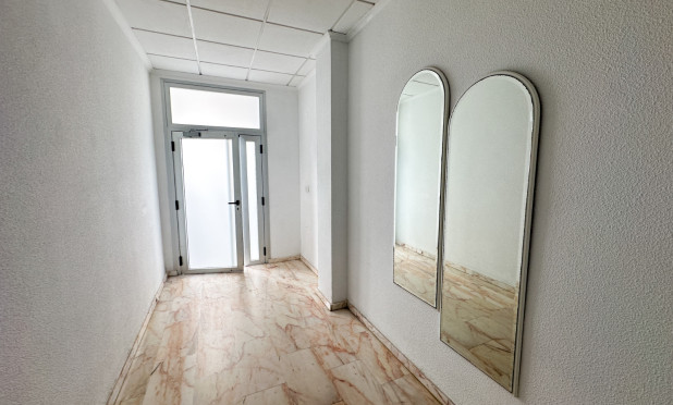 Revente - Appartement - Torrevieja - Centro
