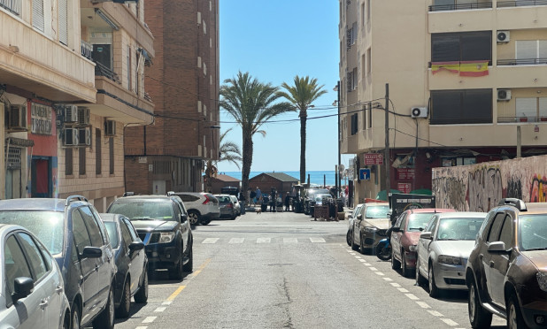 Revente - Appartement - Torrevieja - Centro