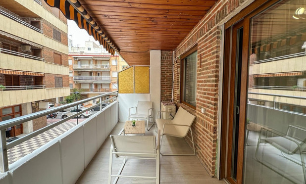 Wiederverkauf - Wohnung - Torrevieja - El Acequión - Los Náufragos