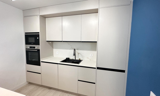 Wiederverkauf - Wohnung - Torrevieja - El Acequión - Los Náufragos