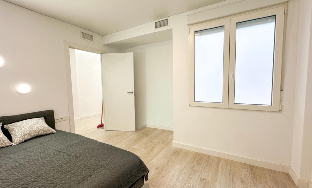 Wiederverkauf - Wohnung - Torrevieja - El Acequión - Los Náufragos