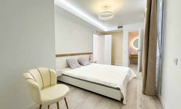 Wiederverkauf - Wohnung - Torrevieja - El Acequión - Los Náufragos