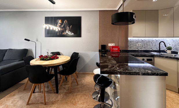 Herverkoop - Appartement / flat - Torrevieja - torrevieja