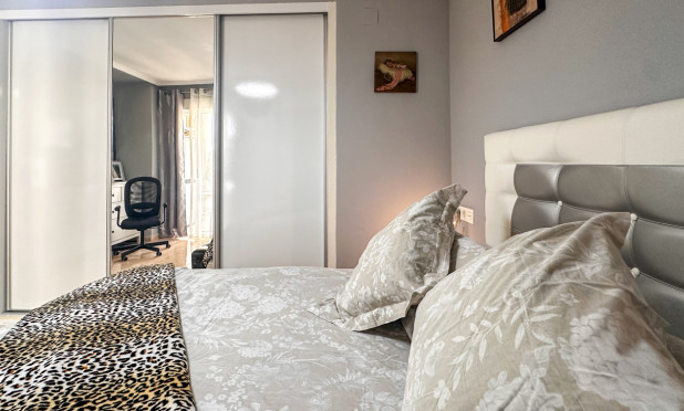 Herverkoop - Appartement / flat - Torrevieja - torrevieja