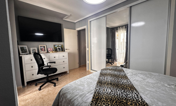 Herverkoop - Appartement / flat - Torrevieja - torrevieja