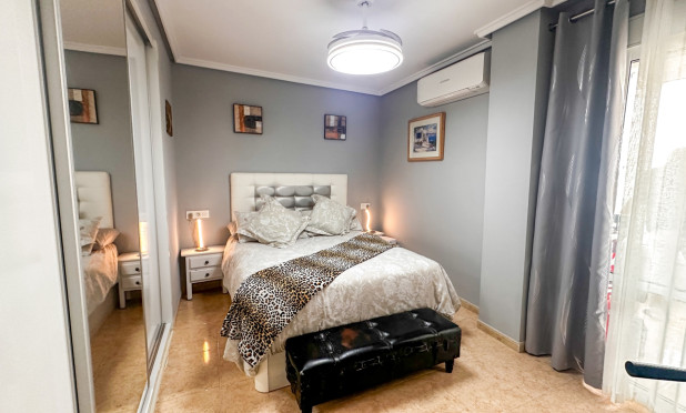 Herverkoop - Appartement / flat - Torrevieja - torrevieja