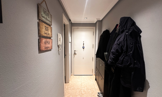 Herverkoop - Appartement / flat - Torrevieja - torrevieja