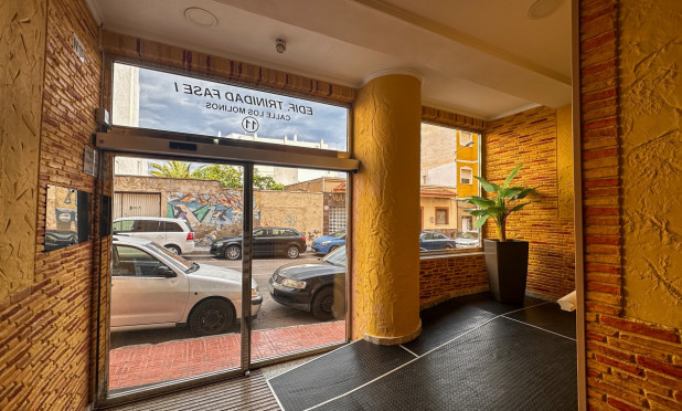 Herverkoop - Appartement / flat - Torrevieja - torrevieja