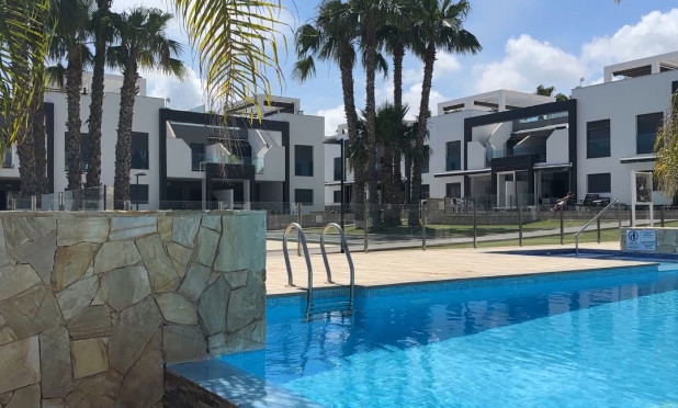Wiederverkauf - Stadthaus - La Zenia