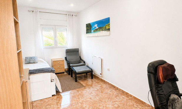 Resale - Villa - Torrevieja - Nueva Torrevieja - Aguas Nuevas