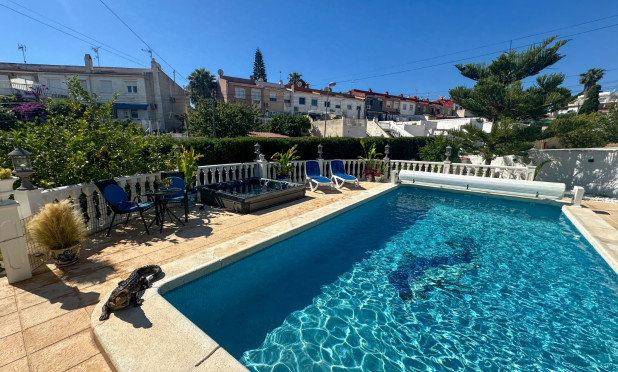 Resale - Townhouse - Torrevieja - Los Balcones