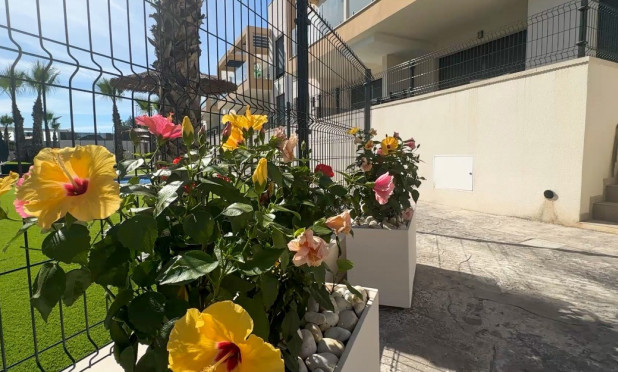 Resale - Townhouse - Orihuela Costa - Villamartín