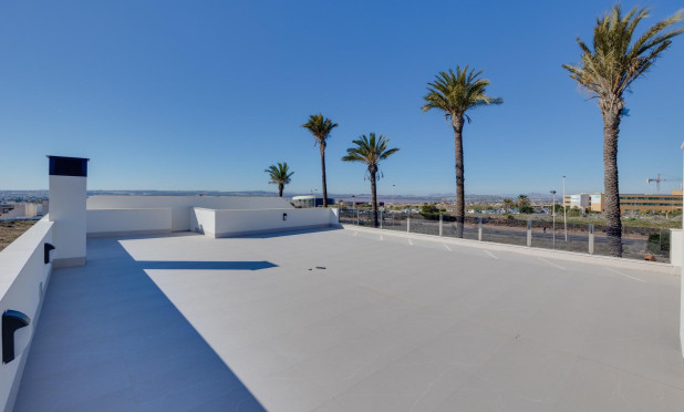 Obra nueva - Villa - Torrevieja - Parque Acuático - Sector 25