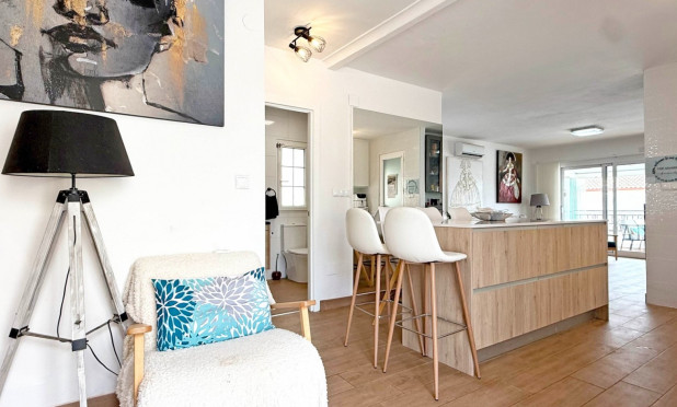 Resale - Villa - Orihuela Costa - Villamartín