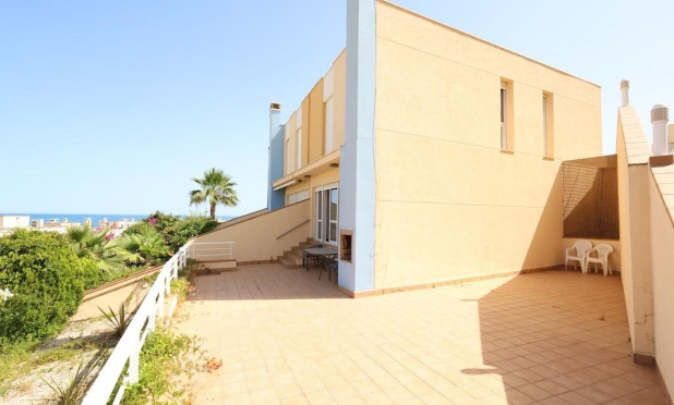 Resale - Villa - Orihuela Costa - Aguamarina