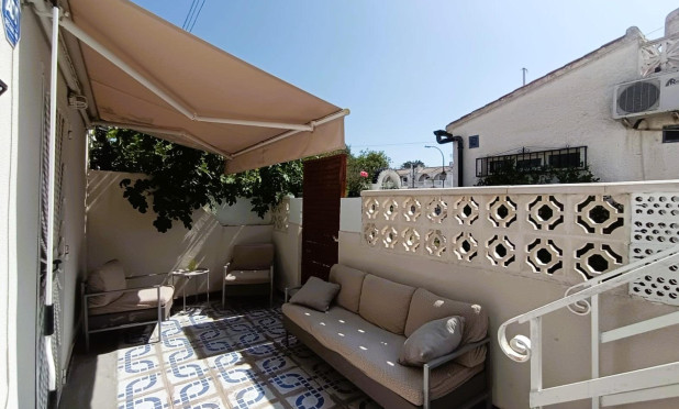 Resale - Townhouse - Torrevieja - La Siesta - El Salado -  Torreta