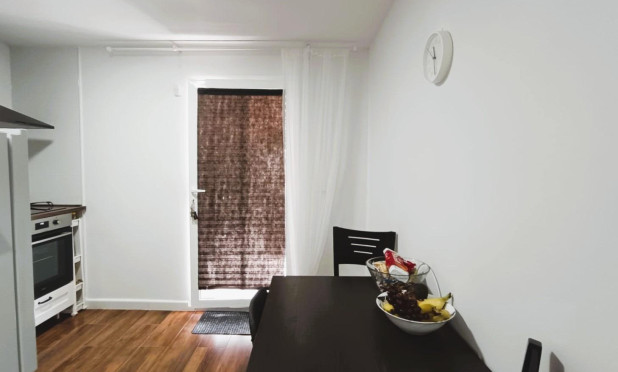 Resale - Townhouse - Torrevieja - La Siesta - El Salado -  Torreta