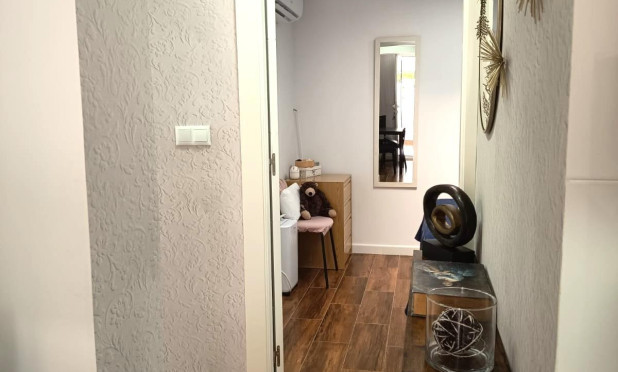 Resale - Townhouse - Torrevieja - La Siesta - El Salado -  Torreta